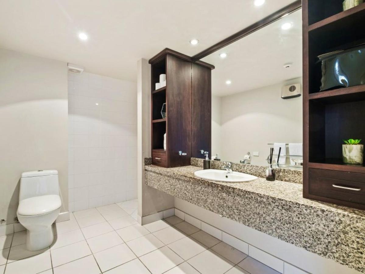 Lakeside Living - Modern 2-Bedroom Apartment Queenstown Dış mekan fotoğraf